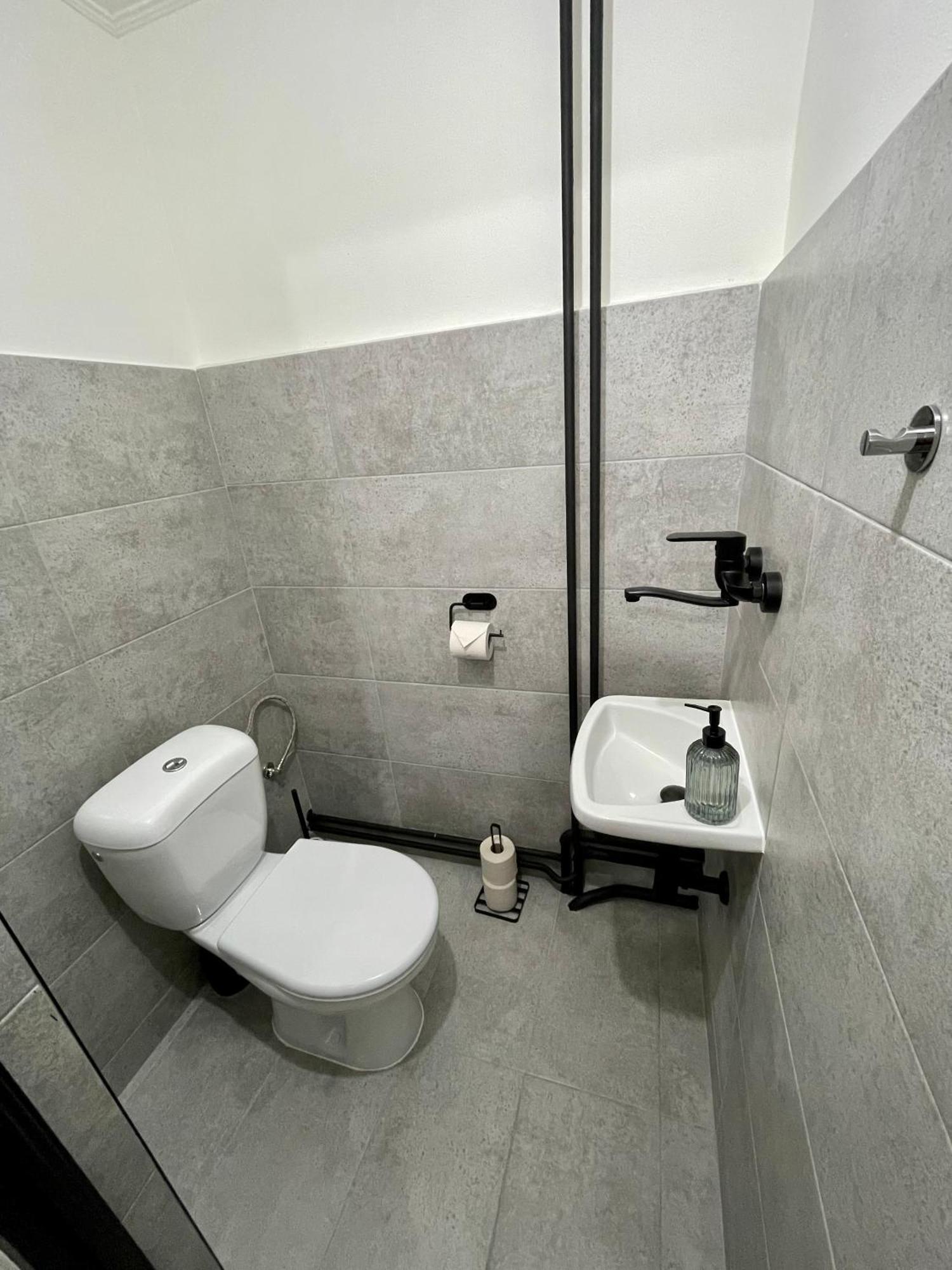 Dorfel Hotel โกชิเซ ภายนอก รูปภาพ